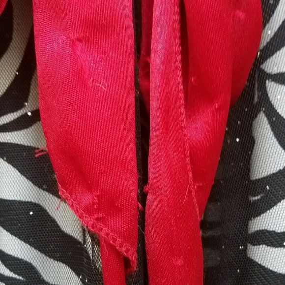 Short Formal Dress - Picture 7 of 8